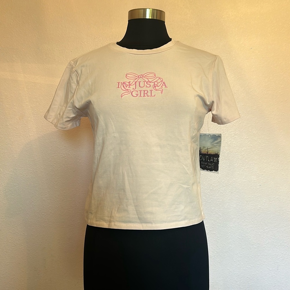 Pink Graphic Tee - I'm Just a Girl